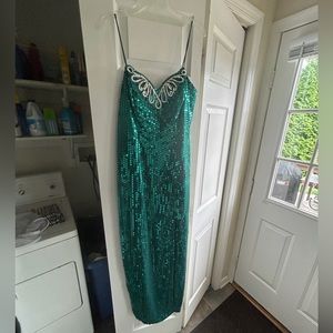 Green sparkly prom dress